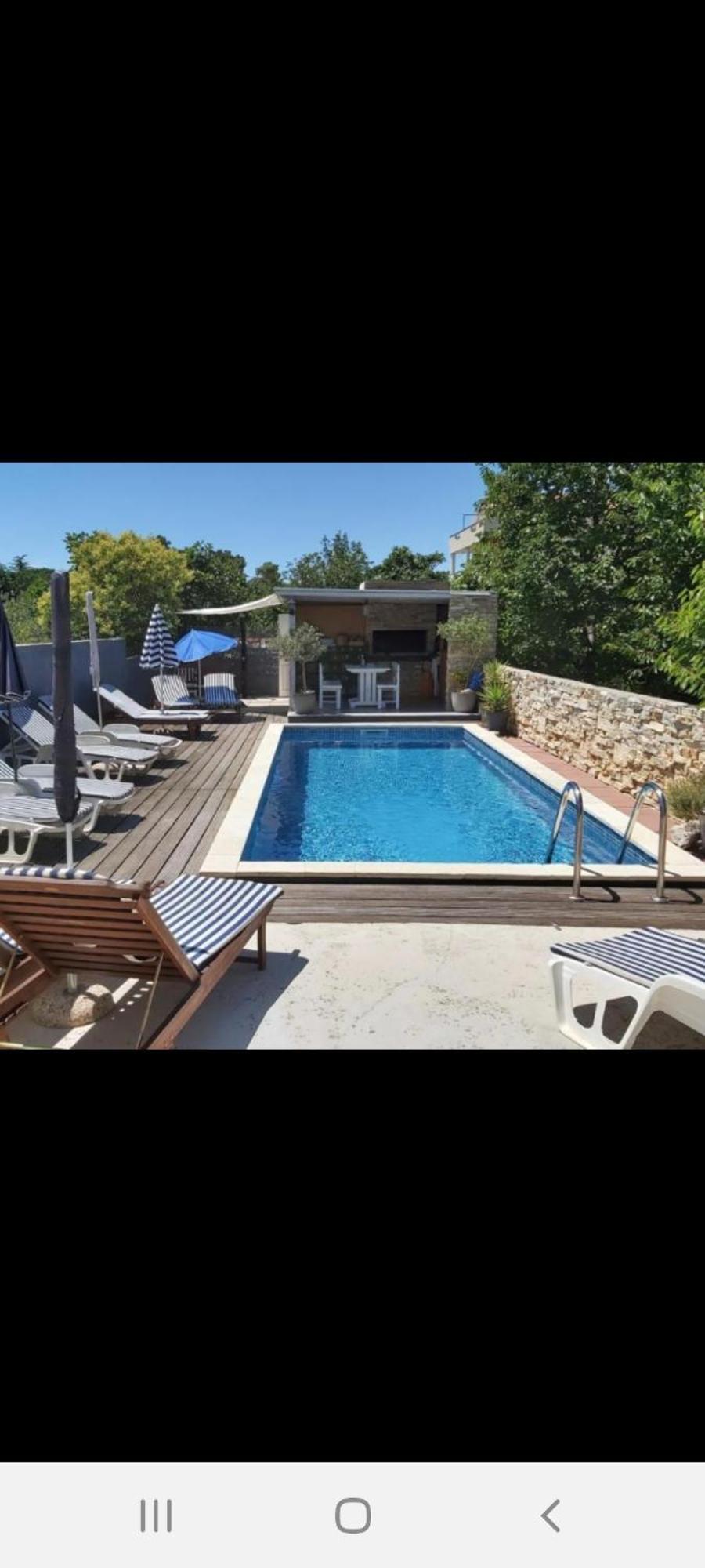 זאדאר Apartman Luce With Shared Pool מראה חיצוני תמונה